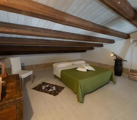 Farm stay Dimore Del Valentino Sampieri